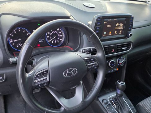 Used 2021 Hyundai Kona SEL w/ Cargo Package image 12