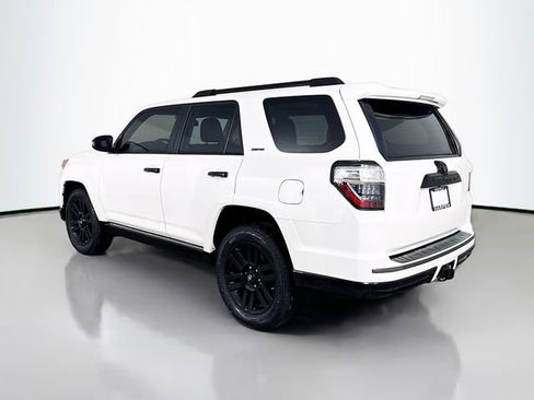 Used 2019 Toyota 4Runner Limited AWD/4WD image 10