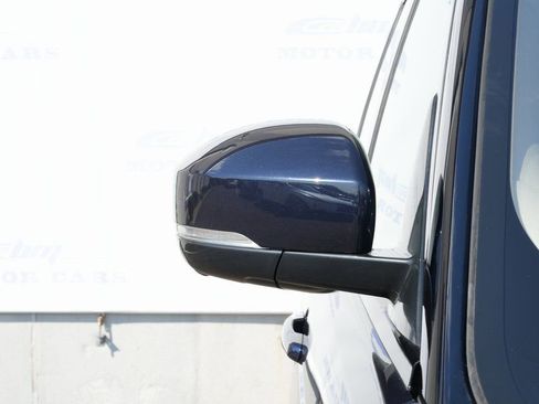 Used 2017 Land Rover Range Rover Supercharged image 9