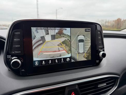 Used 2020 Hyundai Santa Fe Limited image 19