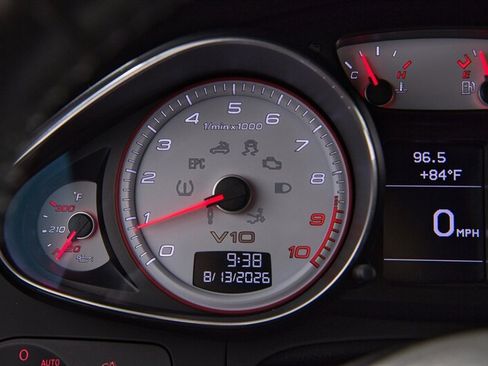 Used 2012 Audi R8 V10 AWD/4WD image 20