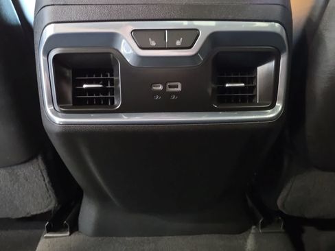 Used 2022 GMC Sierra 1500 Denali Ultimate AWD/4WD image 37