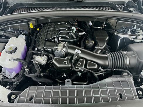 New 2025 Jeep Grand Cherokee Altitude image 18