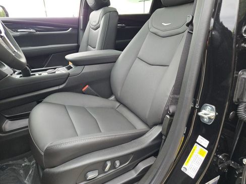 New 2025 Cadillac XT5 Premium Luxury w/ LPO, Blue Accent Package image 27