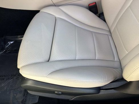 Used 2021 Mercedes-Benz C 300 Sedan image 28