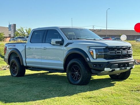 Used 2024 Ford F150 Raptor AWD/4WD image 7