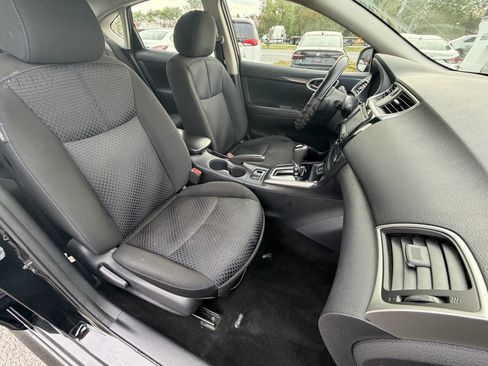 Used 2016 Nissan Sentra SR w/ Driver's Assist Package FWD image 16