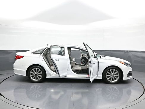 Used 2016 Hyundai Sonata Limited w/ Option Group 04 image 42