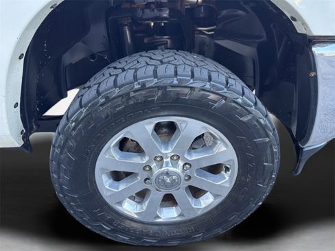 Used 2020 RAM 2500 Laramie image 26