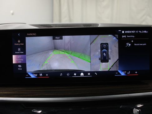 Used 2025 BMW X5 xDrive40i w/ Parking Assistance Package image 11