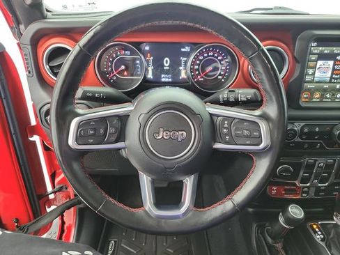 Used 2021 Jeep Wrangler Unlimited Rubicon w/ Dual Top Group AWD/4WD image 19
