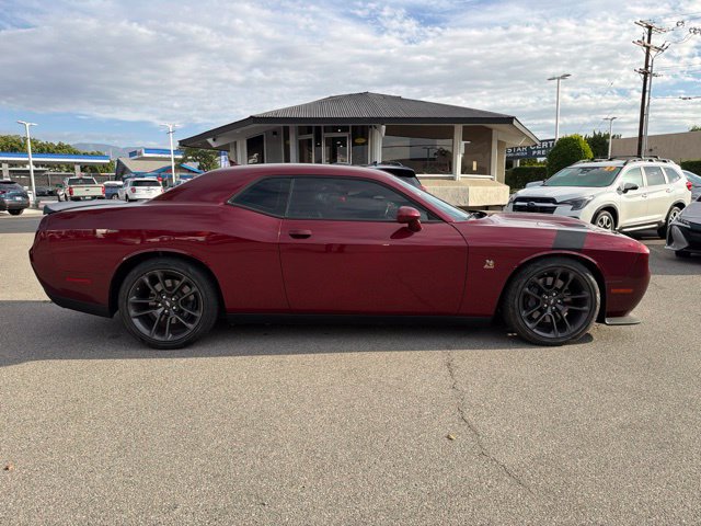 Used 2022 Dodge Challenger R/T Scat Pack w/ Driver Convenience Group RWD image 8