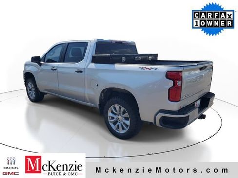 Used 2021 Chevrolet Silverado 1500 Custom AWD/4WD image 4