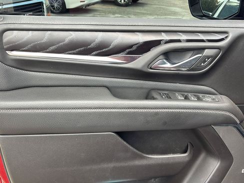 Used 2023 GMC Yukon Denali RWD image 14