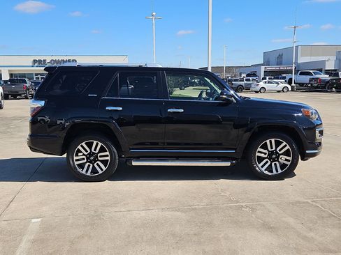 Used 2023 Toyota 4Runner Limited image 2