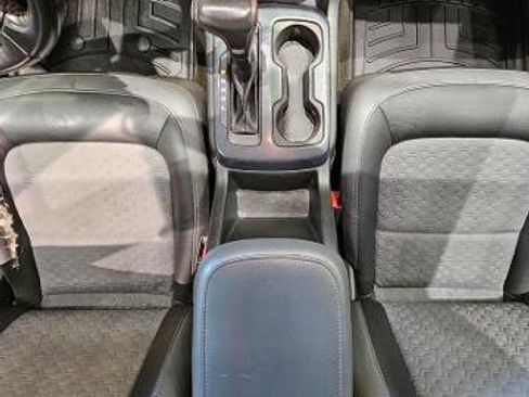 Used 2017 Chevrolet Colorado Z71 image 22