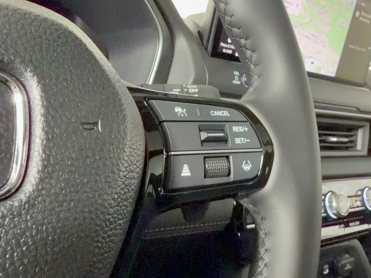 New 2026 Honda Pilot Touring image 19