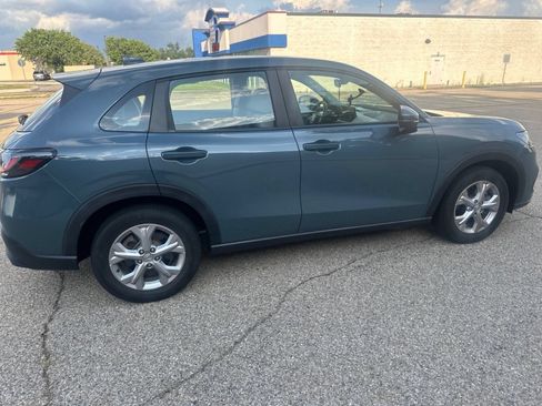Certified 2024 Honda HR-V LX image 17