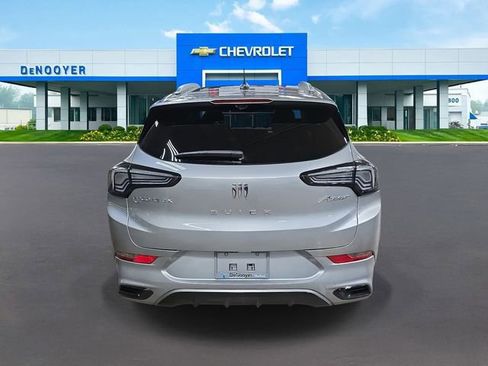 Used 2024 Buick Encore GX Avenir w/ Avenir Technology Package image 6