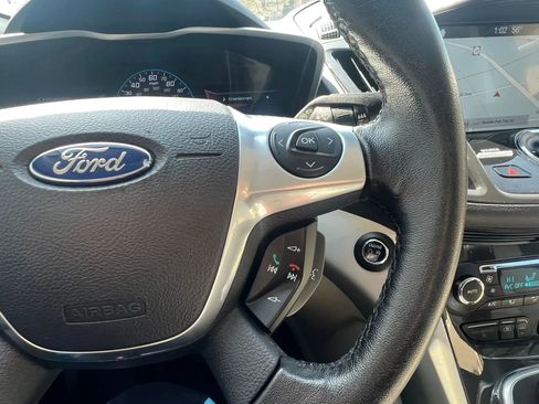 Used 2016 Ford C-MAX Energi SEL w/ Equipment Group 301A FWD image 16