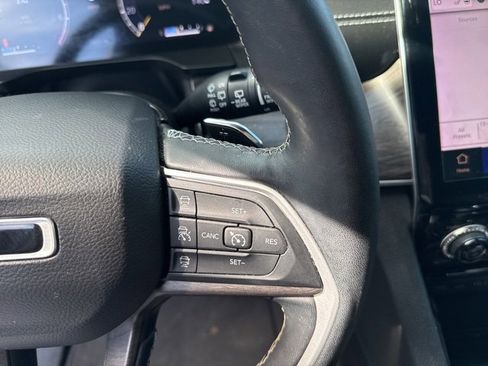 Used 2022 Jeep Grand Cherokee L Limited w/ MOPAR Finishing Package image 16