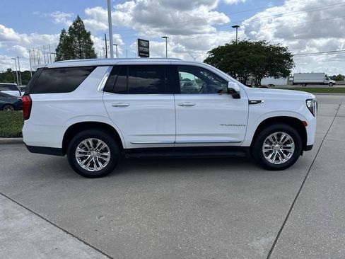 Used 2021 GMC Yukon SLT w/ SLT Premium Package RWD image 4