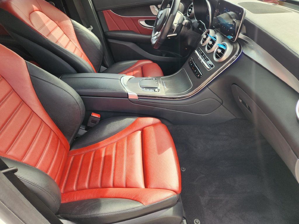 Used 2021 Mercedes-Benz GLC 43 AMG 4MATIC image 10