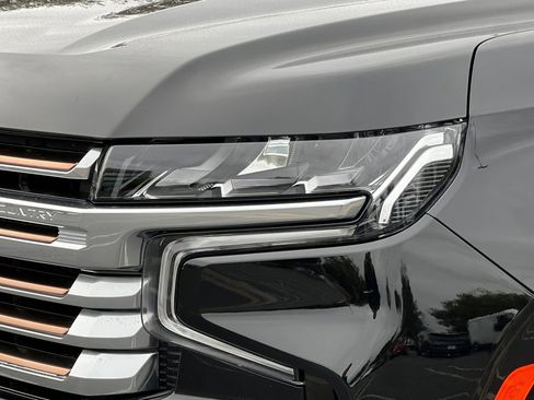 Used 2024 Chevrolet Suburban High Country w/ Premium Package 2 image 54