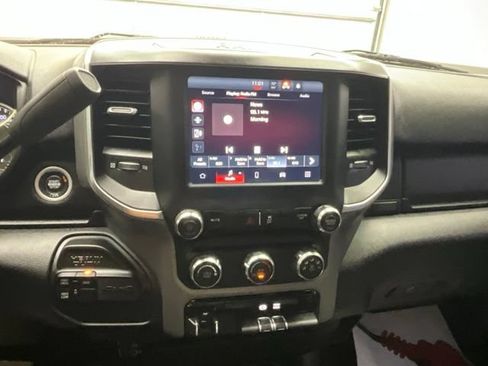 Used 2024 RAM 2500 Big Horn AWD/4WD image 10