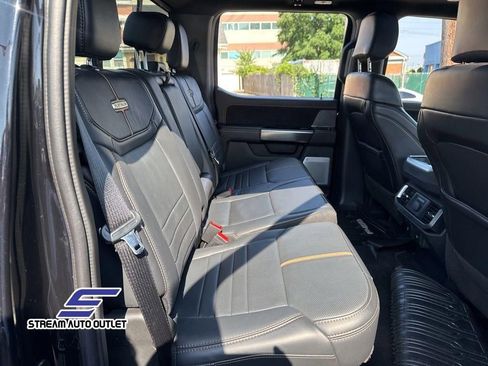 Used 2023 Ford F150 Platinum AWD/4WD image 26