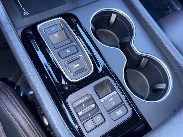 Certified 2026 Honda Pilot Black Edition image 43