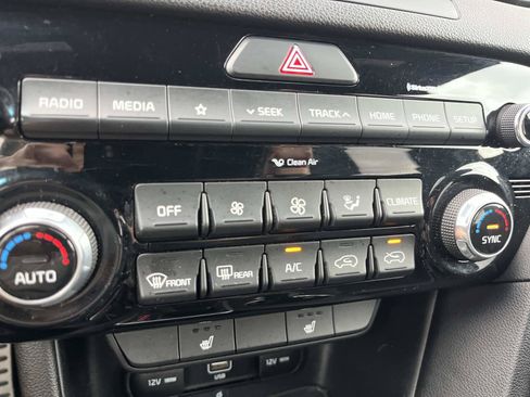 Used 2021 Kia Sportage S w/ S AWD Premium Package image 36