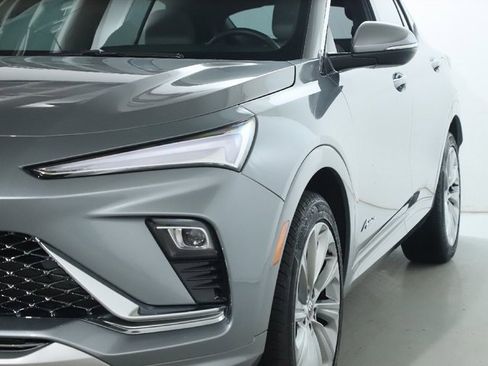 Used 2025 Buick Envista Avenir image 4