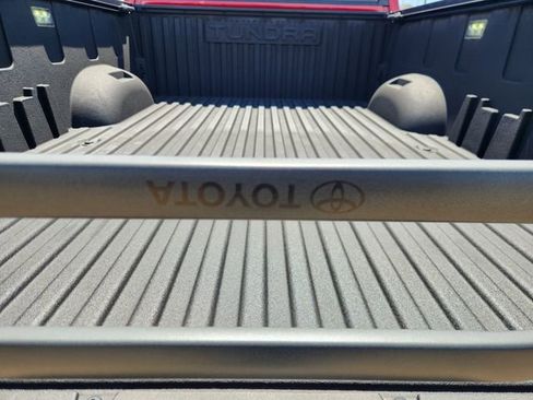 Used 2024 Toyota Tundra Limited AWD/4WD image 33