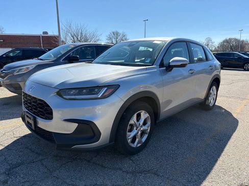 Used 2024 Honda HR-V LX image 7