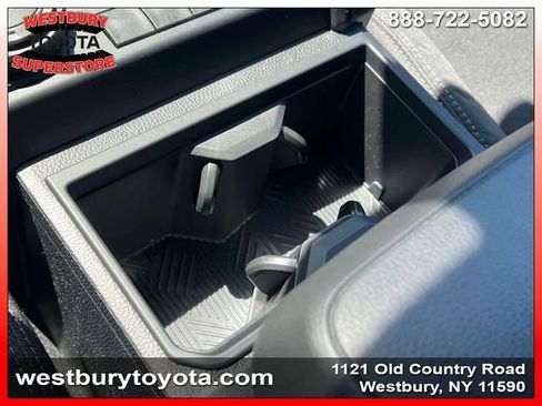 Certified 2026 Toyota Tacoma SR AWD/4WD image 32