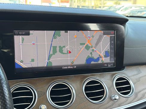 Used 2018 Mercedes-Benz E 300 w/ Premium 3 Package (Q03) image 10