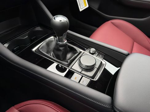 New 2026 MAZDA MAZDA3 2.5 S Hatchback w/ Premium Pkg FWD image 28