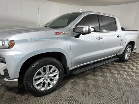 Used 2020 Chevrolet Silverado 1500 LTZ AWD/4WD image 8