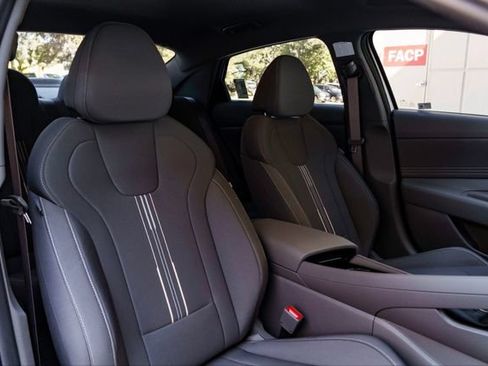 New 2025 Hyundai Elantra SEL FWD image 25
