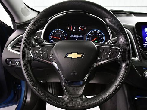 Used 2024 Chevrolet Malibu LT image 17