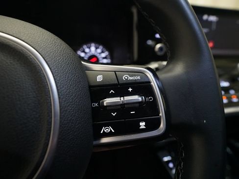 Used 2021 Kia Sorento SX FWD image 19