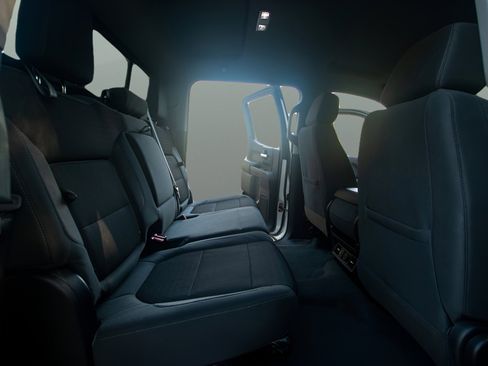 Used 2020 Chevrolet Silverado 1500 LT w/ All-Star Edition image 30