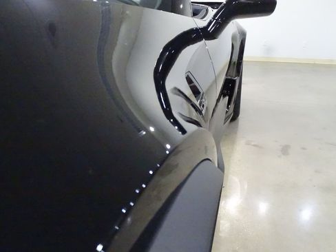 Used 2016 Chevrolet Corvette Z06 w/ 3LZ Preferred Equipment Group RWD image 34