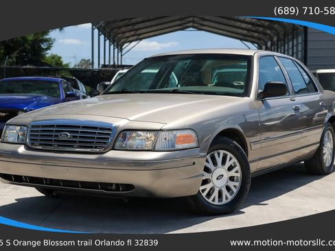 Used 2004 Ford Crown Victoria LX RWD image 1