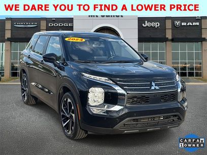 Used 2024 Mitsubishi Outlander SE