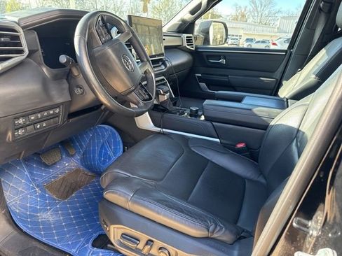 Used 2024 Toyota Tundra Platinum image 18