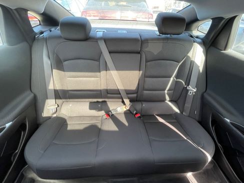 Used 2024 Chevrolet Malibu LT image 41