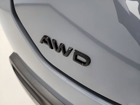 New 2025 Honda Pilot TrailSport image 9