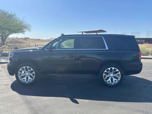 Used 2019 Chevrolet Tahoe 4WD w/ Remote Keyless Entry Package image 8